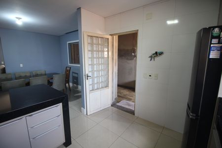 Casa à venda com 305m², 3 quartos e 2 vagasCozinha