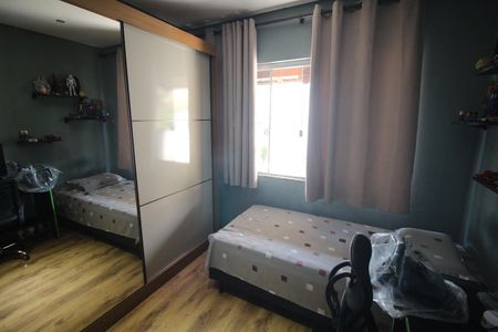 Casa à venda com 305m², 3 quartos e 2 vagasQuarto 2