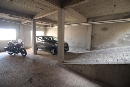 Casa à venda com 305m², 3 quartos e 2 vagasGaragem