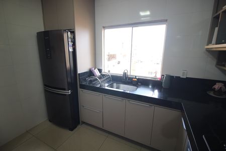 Casa à venda com 305m², 3 quartos e 2 vagasCozinha