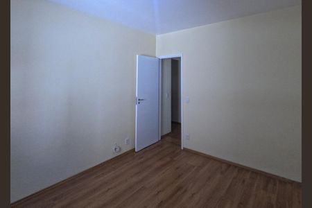 Apartamento para alugar com 90m², 2 quartos e 1 vagaQuarto 2
