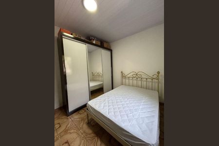 Casa à venda com 3 quartos, 176m² em Vila Graciosa, São Paulo