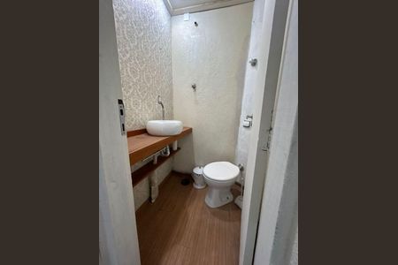 Casa à venda com 3 quartos, 176m² em Vila Graciosa, São Paulo