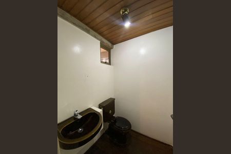 Apartamento à venda com 136m², 3 quartos e 2 vagas Apartamento à venda com 136m², 3 quartos e 2 vagasBanheiro