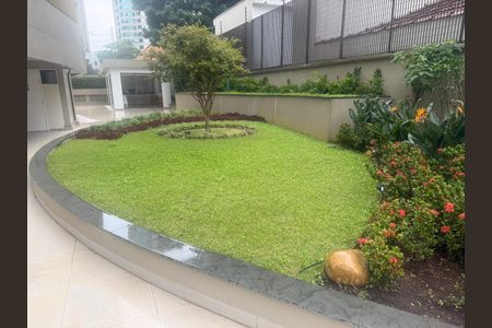Apartamento à venda com 136m², 3 quartos e 2 vagas Apartamento à venda com 136m², 3 quartos e 2 vagasÁrea externa