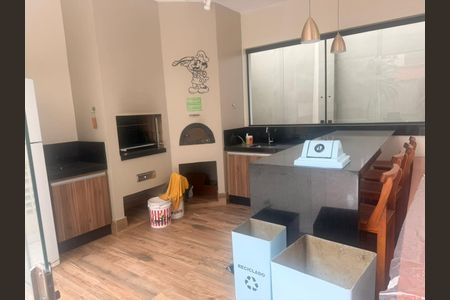 Apartamento à venda com 136m², 3 quartos e 2 vagas Apartamento à venda com 136m², 3 quartos e 2 vagasÁrea externa