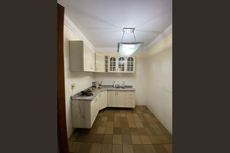 Apartamento à venda com 136m², 3 quartos e 2 vagas Apartamento à venda com 136m², 3 quartos e 2 vagasCozinha