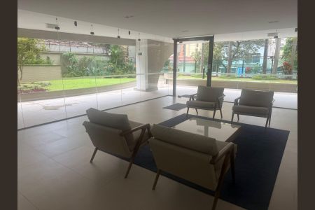 Apartamento à venda com 136m², 3 quartos e 2 vagas Apartamento à venda com 136m², 3 quartos e 2 vagasÁrea externa