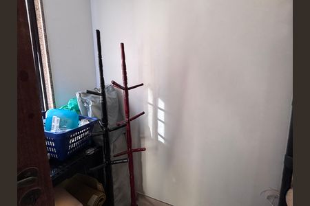 Apartamento à venda com 221m², 3 quartos e 4 vagas Apartamento à venda com 221m², 3 quartos e 4 vagasQuarto de Serviço