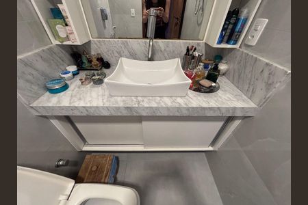 Apartamento à venda com 221m², 3 quartos e 4 vagas Apartamento à venda com 221m², 3 quartos e 4 vagasBanheiro do Quarto 3