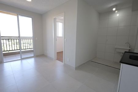 Sala e Cozinha de apartamento para alugar com 2 quartos, 38m² em Santa Maria, Santo André