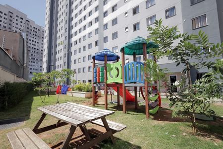 Apartamento à venda com 38m², 2 quartos e sem vagaÁrea comum - Playground