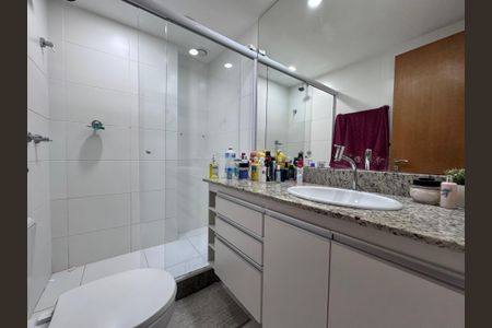 Apartamento para alugar com 70m², 2 quartos e 1 vagaBanheiro Social