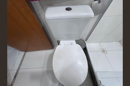 Apartamento para alugar com 70m², 2 quartos e 1 vagaBanheiro Social