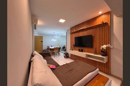 Sala de apartamento para alugar com 2 quartos, 70m² em Recreio dos Bandeirantes, Rio de Janeiro