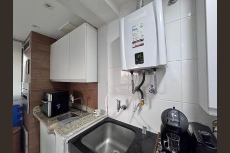 Apartamento para alugar com 70m², 2 quartos e 1 vagaCozinha e Área de Serviço