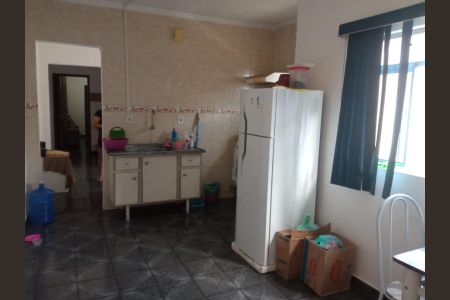 Foto 02 de casa à venda com 5 quartos, 220m² em Vila Buenos Aires, São Paulo