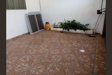 Casa à venda com 220m², 5 quartos e 1 vagaFoto 08