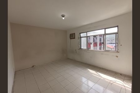Quarto de apartamento para alugar com 2 quartos, 95m² em Barro Vermelho, São Gonçalo