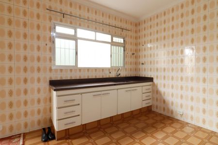 Casa à venda com 397m², 3 quartos e 2 vagas Casa à venda com 397m², 3 quartos e 2 vagasCozinha