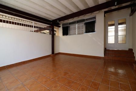 Casa à venda com 397m², 3 quartos e 2 vagas Casa à venda com 397m², 3 quartos e 2 vagasGaragem