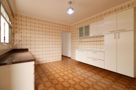 Casa à venda com 397m², 3 quartos e 2 vagas Casa à venda com 397m², 3 quartos e 2 vagasCozinha