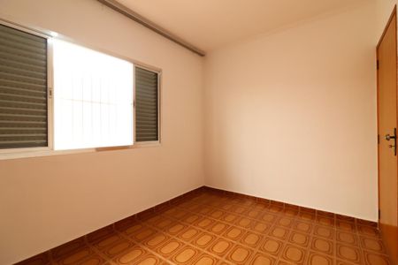 Casa à venda com 397m², 3 quartos e 2 vagas Casa à venda com 397m², 3 quartos e 2 vagasQuarto 2