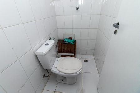 Apartamento para alugar com 105m², 3 quartos e 2 vagasBanheiro de Serviço