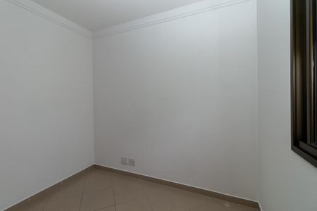 Apartamento para alugar com 105m², 3 quartos e 2 vagasQuarto 2
