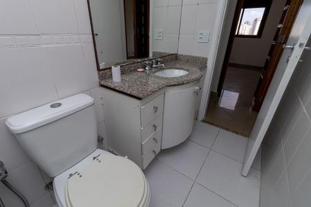 Apartamento para alugar com 105m², 3 quartos e 2 vagasBanheiro