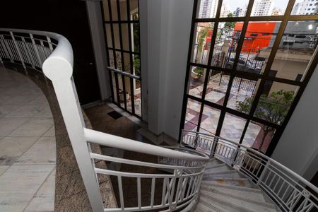 Apartamento para alugar com 105m², 3 quartos e 2 vagasHall Social