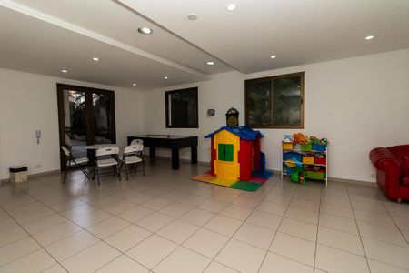 Apartamento para alugar com 105m², 3 quartos e 2 vagasÁrea comum - Salão de Jogos
