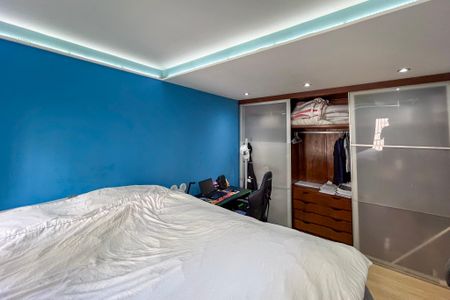Apartamento à venda com 288m², 5 quartos e 4 vagas Apartamento à venda com 288m², 5 quartos e 4 vagasSuíte 3