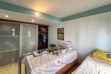 Apartamento à venda com 288m², 5 quartos e 4 vagas Apartamento à venda com 288m², 5 quartos e 4 vagasSuíte 2