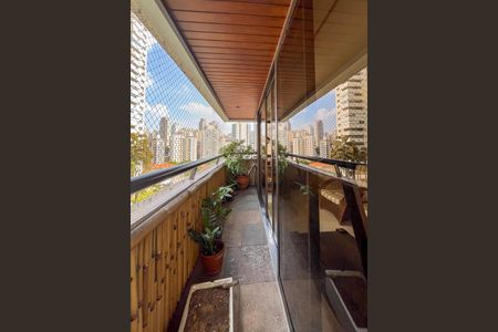 Varanda de apartamento à venda com 5 quartos, 288m² em Aclimação, São Paulo