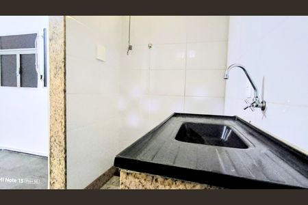Kitnet/Studio para alugar com 1 quarto, 45m² em São Paulo, Belo Horizonte