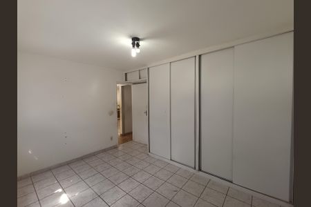 Quarto de apartamento para alugar com 2 quartos, 95m² em Barro Vermelho, São Gonçalo