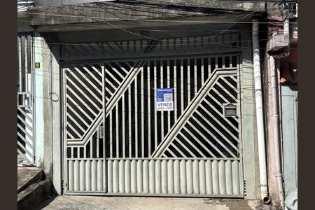 Casa à venda com 155m², 2 quartos e 1 vagaFachada 