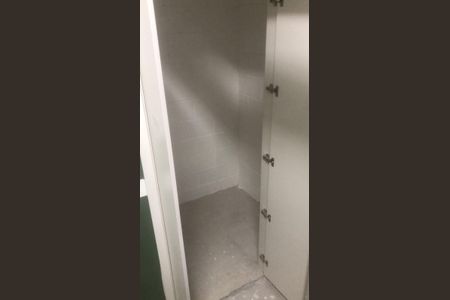 Banheiro de apartamento à venda com 1 quarto, 30m² em Picanço, Guarulhos