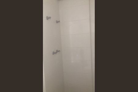 Banheiro  de apartamento à venda com 1 quarto, 30m² em Picanço, Guarulhos