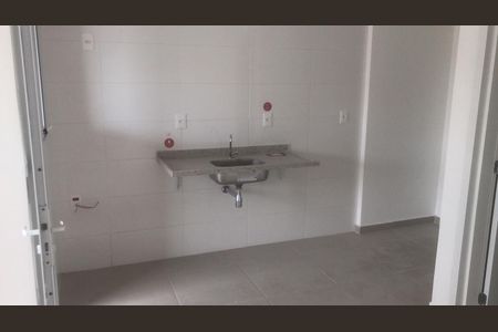 Cozinha de apartamento à venda com 1 quarto, 30m² em Picanço, Guarulhos
