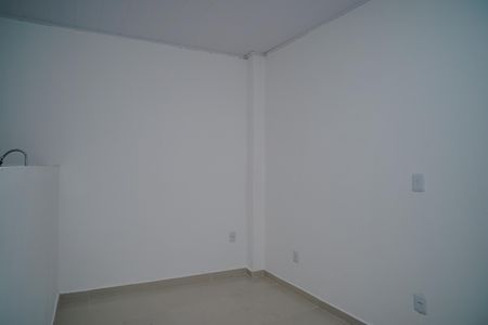 Sala/Cozinha de casa para alugar com 1 quarto, 76m² em Marica, Maricá