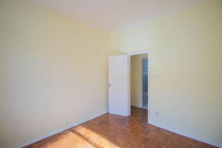 Quarto 1 de apartamento para alugar com 1 quarto, 50m² em Icaraí, Niterói