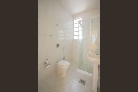 Banheiro de apartamento para alugar com 1 quarto, 50m² em Icaraí, Niterói