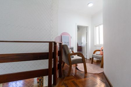 Casa à venda com 269m², 3 quartos e 3 vagas Casa à venda com 269m², 3 quartos e 3 vagasMezanino