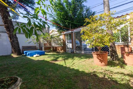Casa à venda com 269m², 3 quartos e 3 vagas Casa à venda com 269m², 3 quartos e 3 vagasJardim