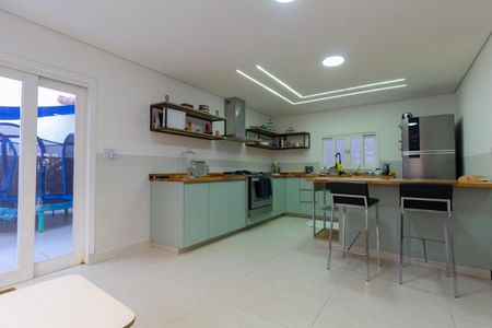 Casa à venda com 269m², 3 quartos e 3 vagas Casa à venda com 269m², 3 quartos e 3 vagasCozinha