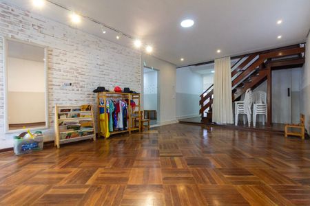 Sala de casa à venda com 3 quartos, 269m² em Jardim Textil, São Paulo