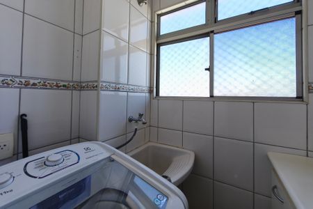 Apartamento para alugar com 47m², 2 quartos e 1 vagaÁrea de Serviço