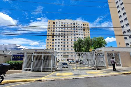 Apartamento para alugar com 47m², 2 quartos e 1 vagaFachada do Condomínio